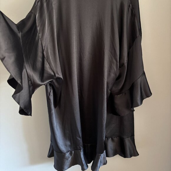 Black Satin Victoria's Secret Robe - Picture 8 of 8